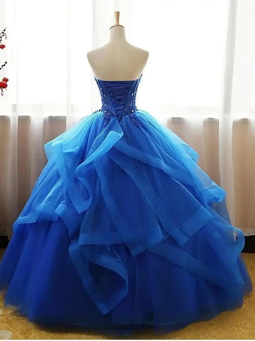 A-Line/Princess Tulle Off-the-Shoulder Sleeveless Applique Floor-Length Prom Dress