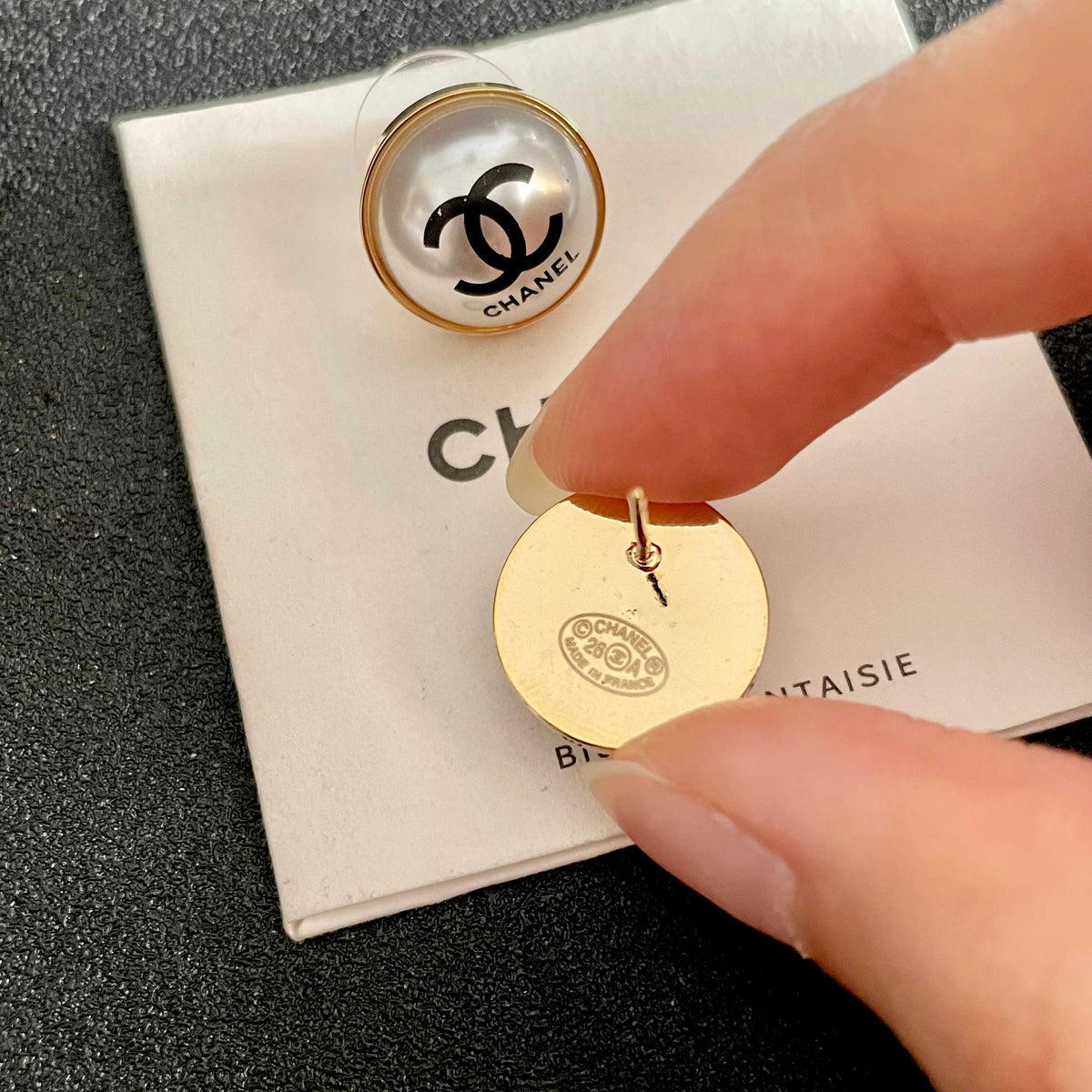 CC Stud Earrings White 659646