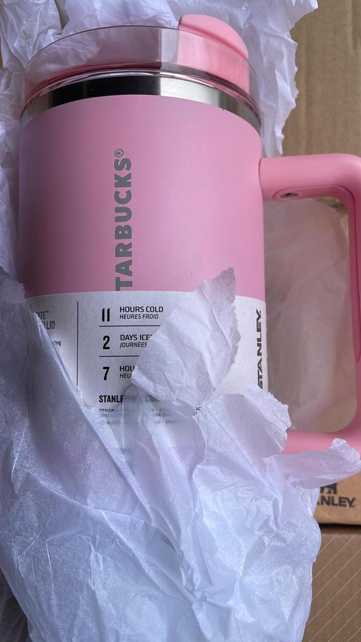 Starbucks x Stanley Quencher H2.0 FlowState Tumbler – Pink. 40 oz