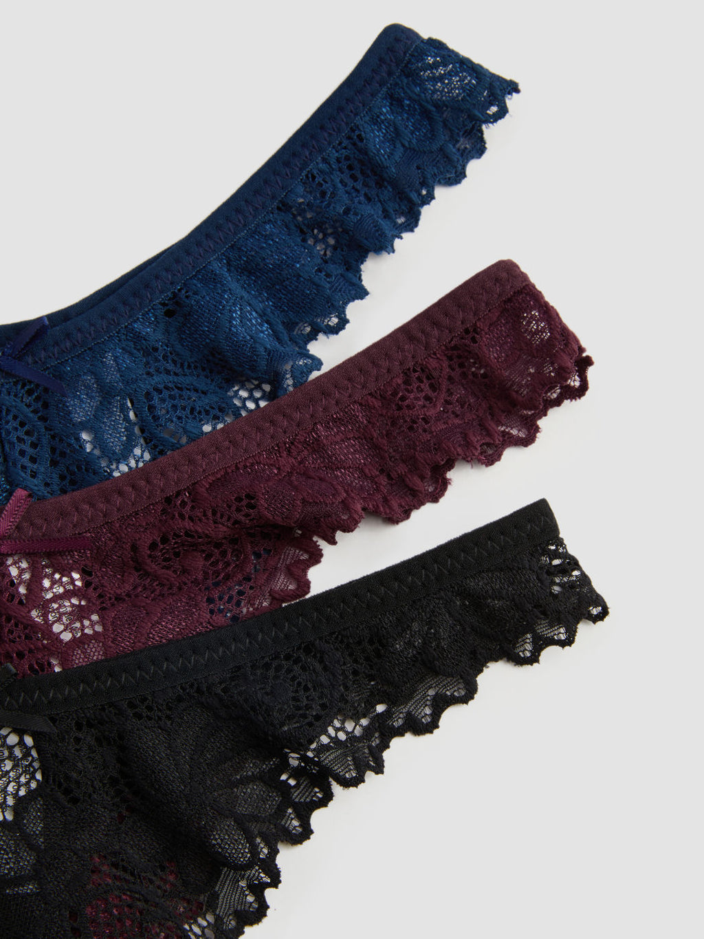 3pcs Floral Lace Mid Waist Thong