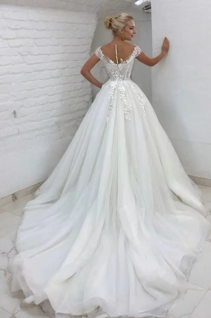 A-Line/Princess Tulle Lace Scoop Short Sleeves Sweep/Brush Train Wedding Dresses