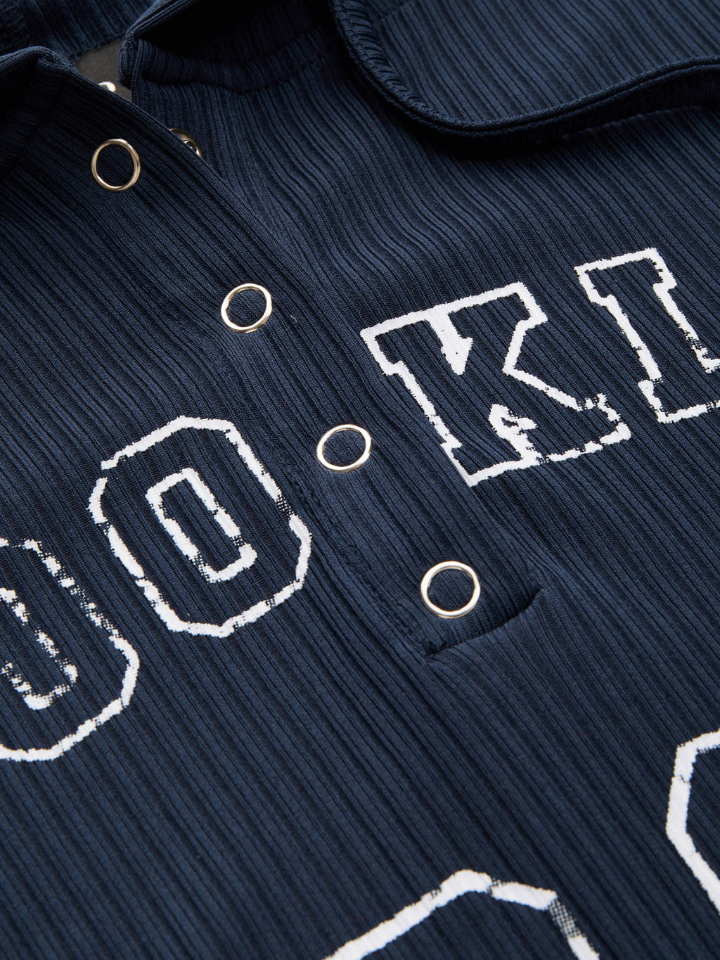 1990 Graphic Hoodie Curve & Plus
