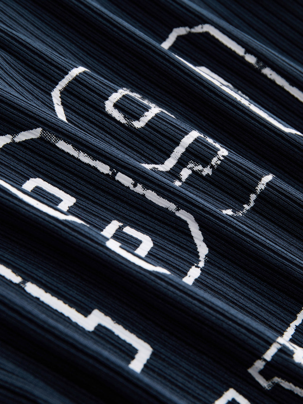 1990 Graphic Hoodie Curve & Plus