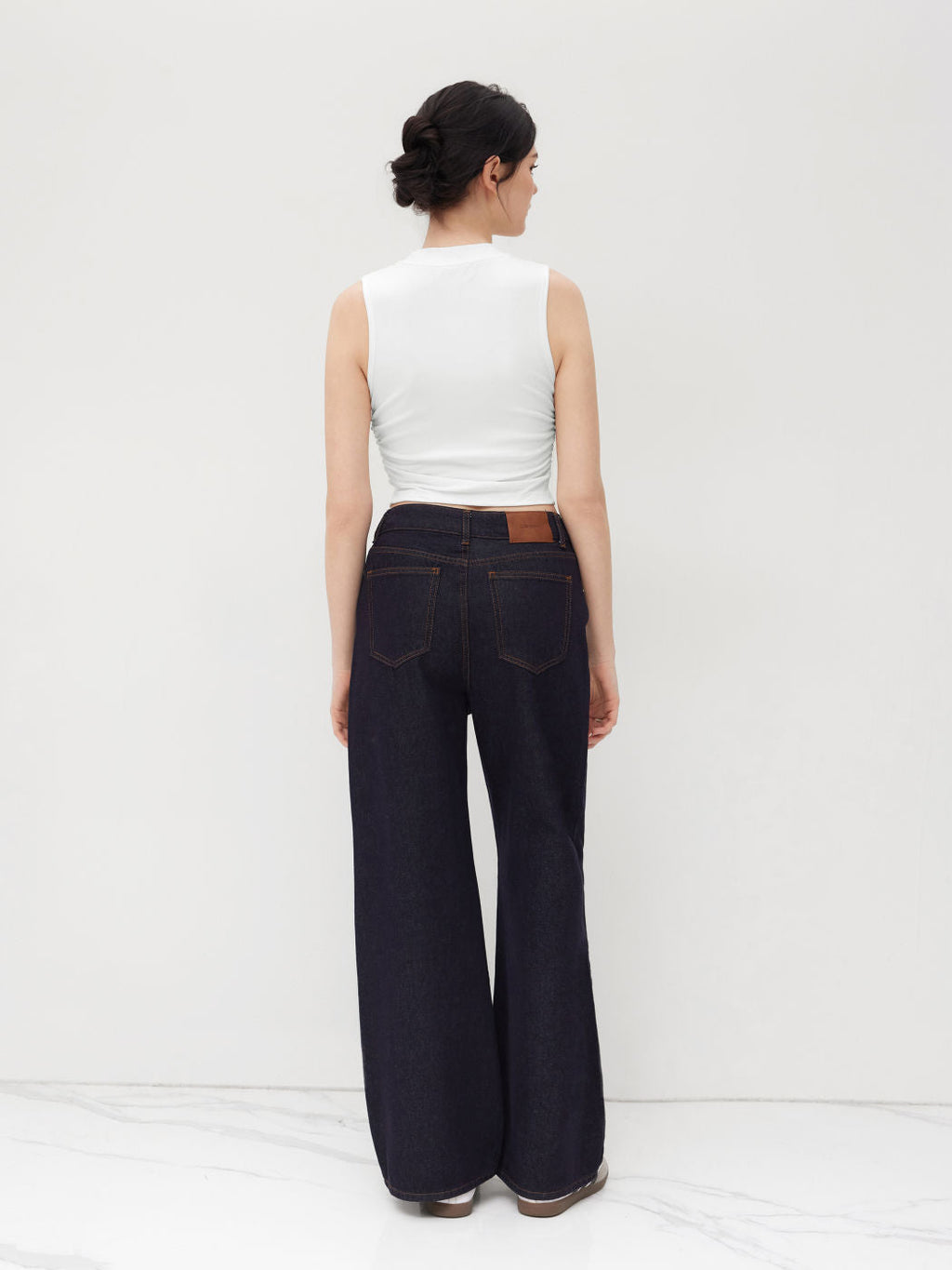 2 Pack Round Neck Solid Ruched Crop Tank Top