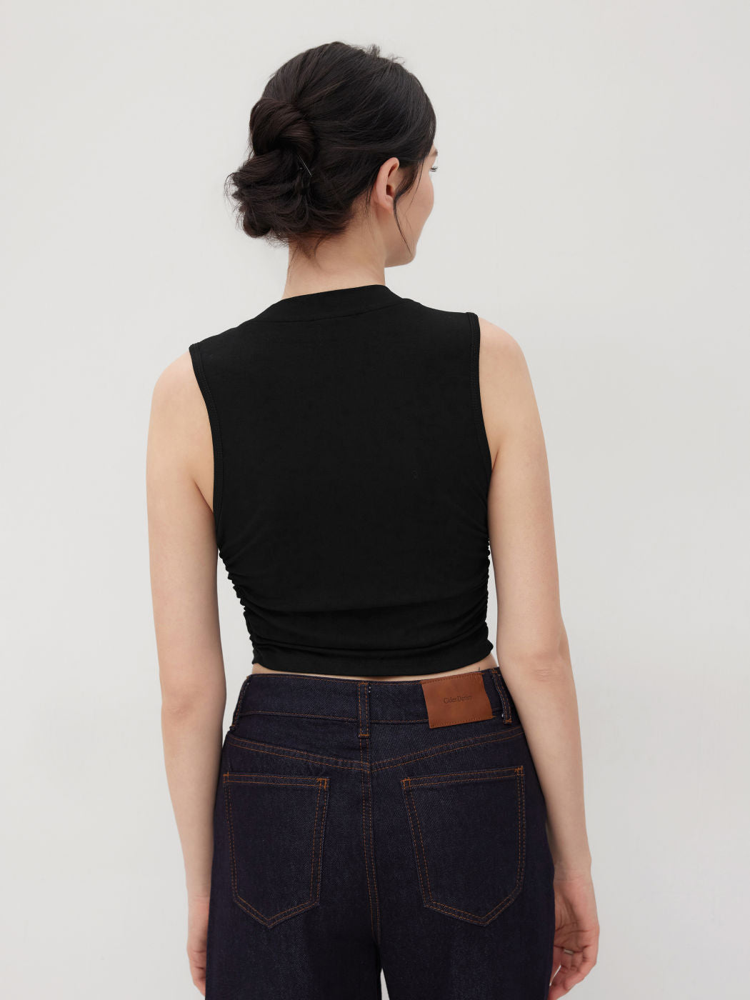 2 Pack Round Neck Solid Ruched Crop Tank Top
