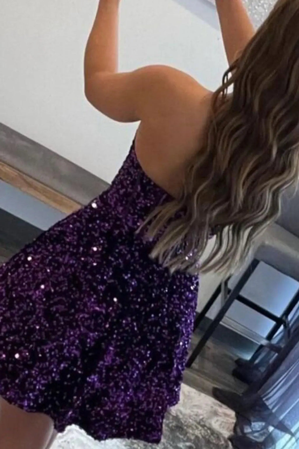 A-line Sweetheart Sleeveless Short/Mini Velvet Sequins Homecoming Dress with Pockets