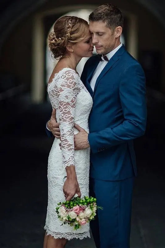 Sheath/Column Lace Scoop Long Sleeves Knee-Length Wedding Dresses