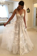 A-Line/Princess V-neck Sleeveless Sweep/Brush Train Applique Tulle Wedding Dresses