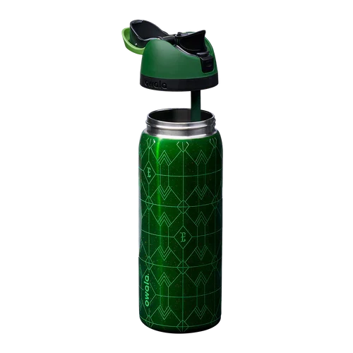 Owala Wicked 32oz FreeSip?Elphaba's Emerald Green Sparkles With Power