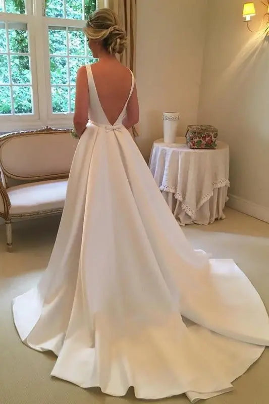 A-line/Princess Bateau Sleeveless Court Train Satin Wedding Dress With Waistband Bowknot