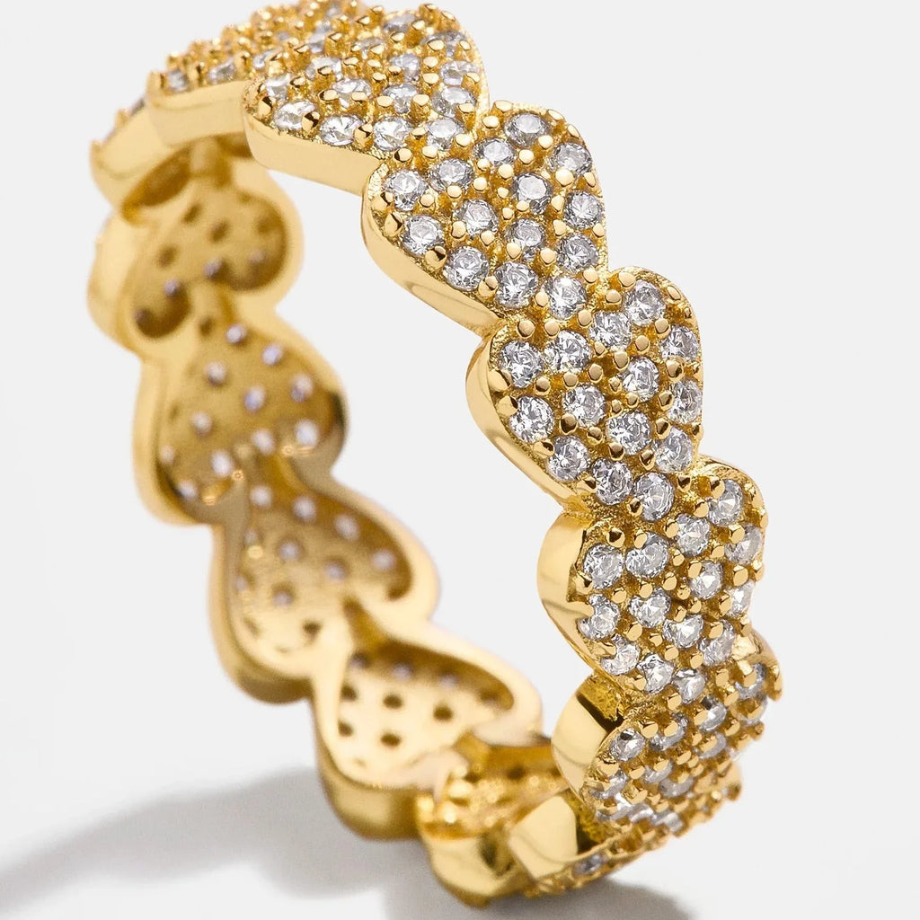 18K Gold Heart Pavé Ring - Heart