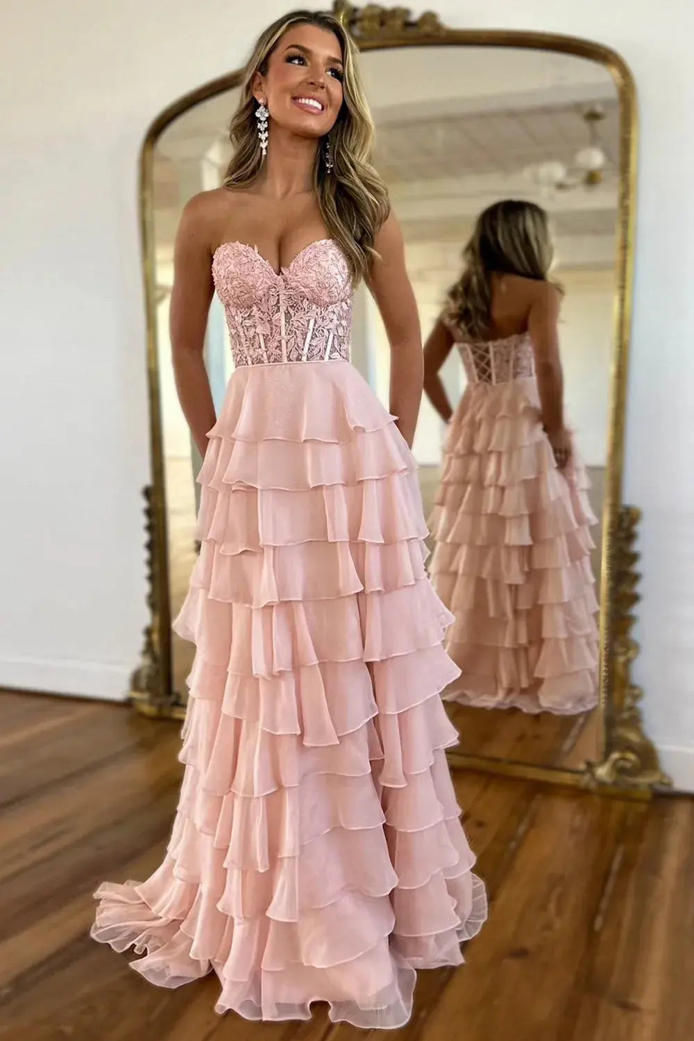 A-line/Princess Chiffon Fuchsia Sweetheart Tiered Ruffles Prom Dress with Slit Applique