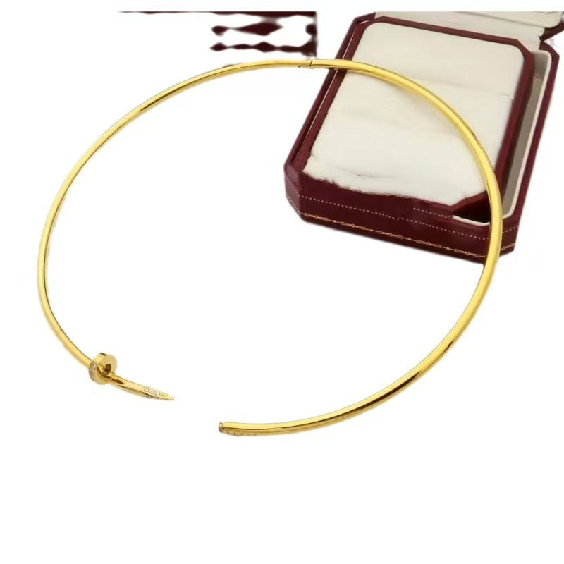 Juste Un Clou Necklace