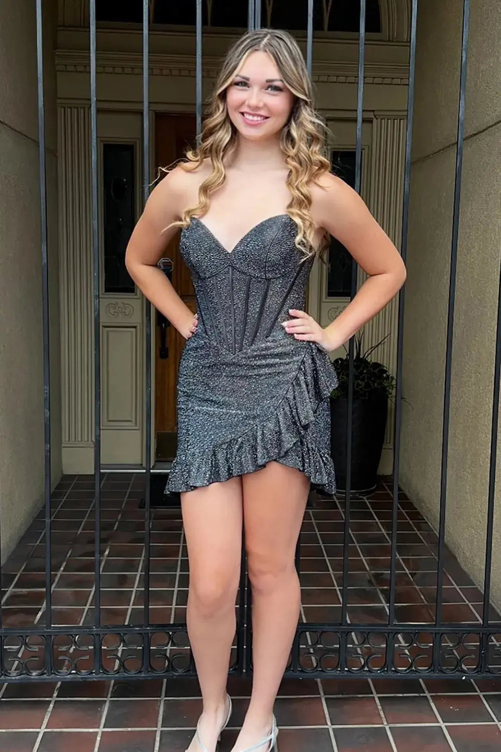 Sparkly Yellow Tight Sweetheart Short Corset Homecoming Dress with Beading