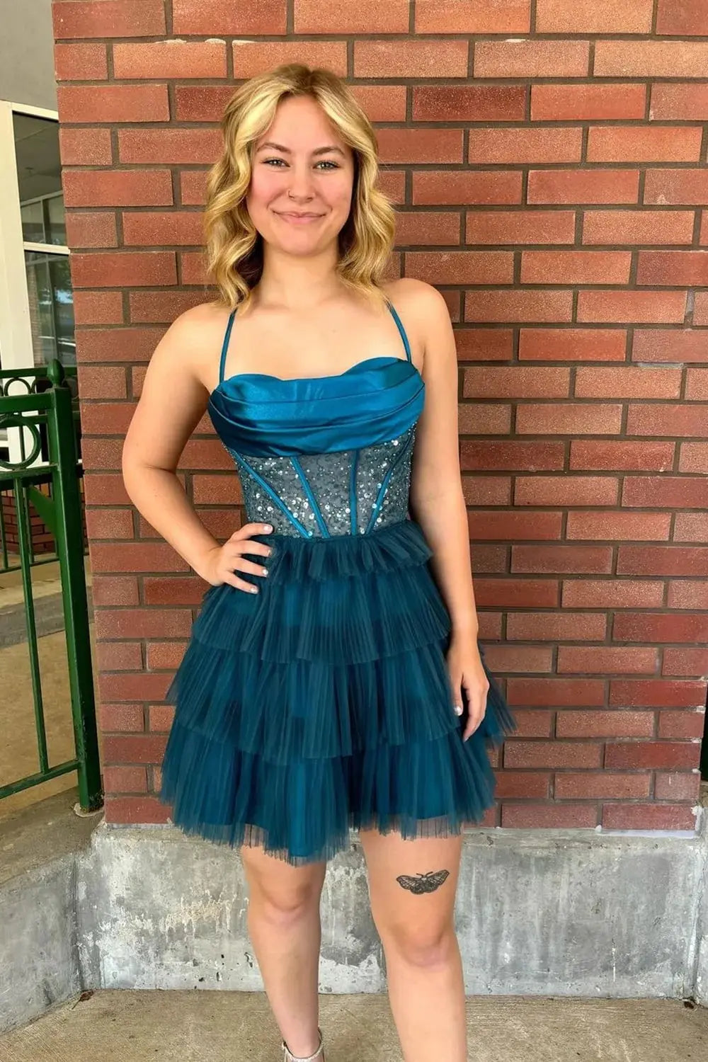 A-Line Black Spaghetti Straps Tulle Tiered Corset Homecoming Dress
