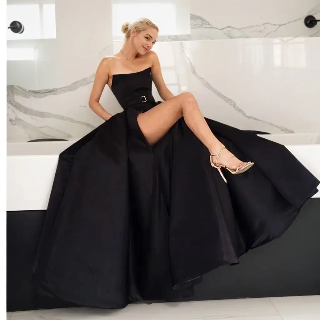 A-line Square Neckline Long/Floor-Length Satin Prom Dresses With Pockets Split