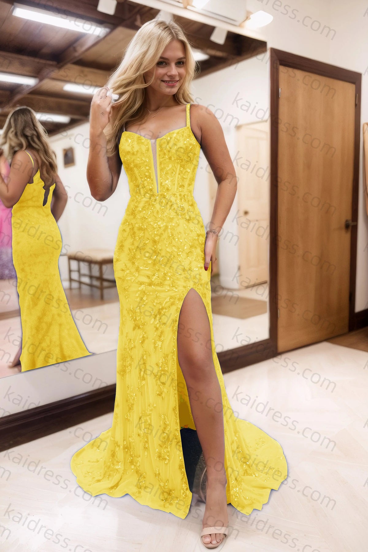 Sheath/Column Straps Sweep Train Lace Prom Dresses With Leg Slit