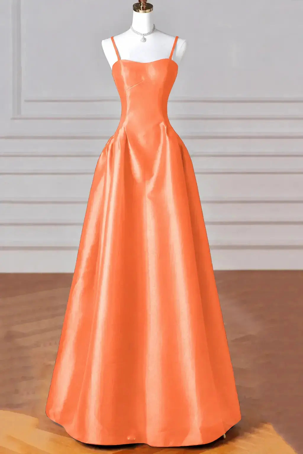 A-Line/Princess Halter Satin Sleeveless Long Prom Dress Black Prom Gown