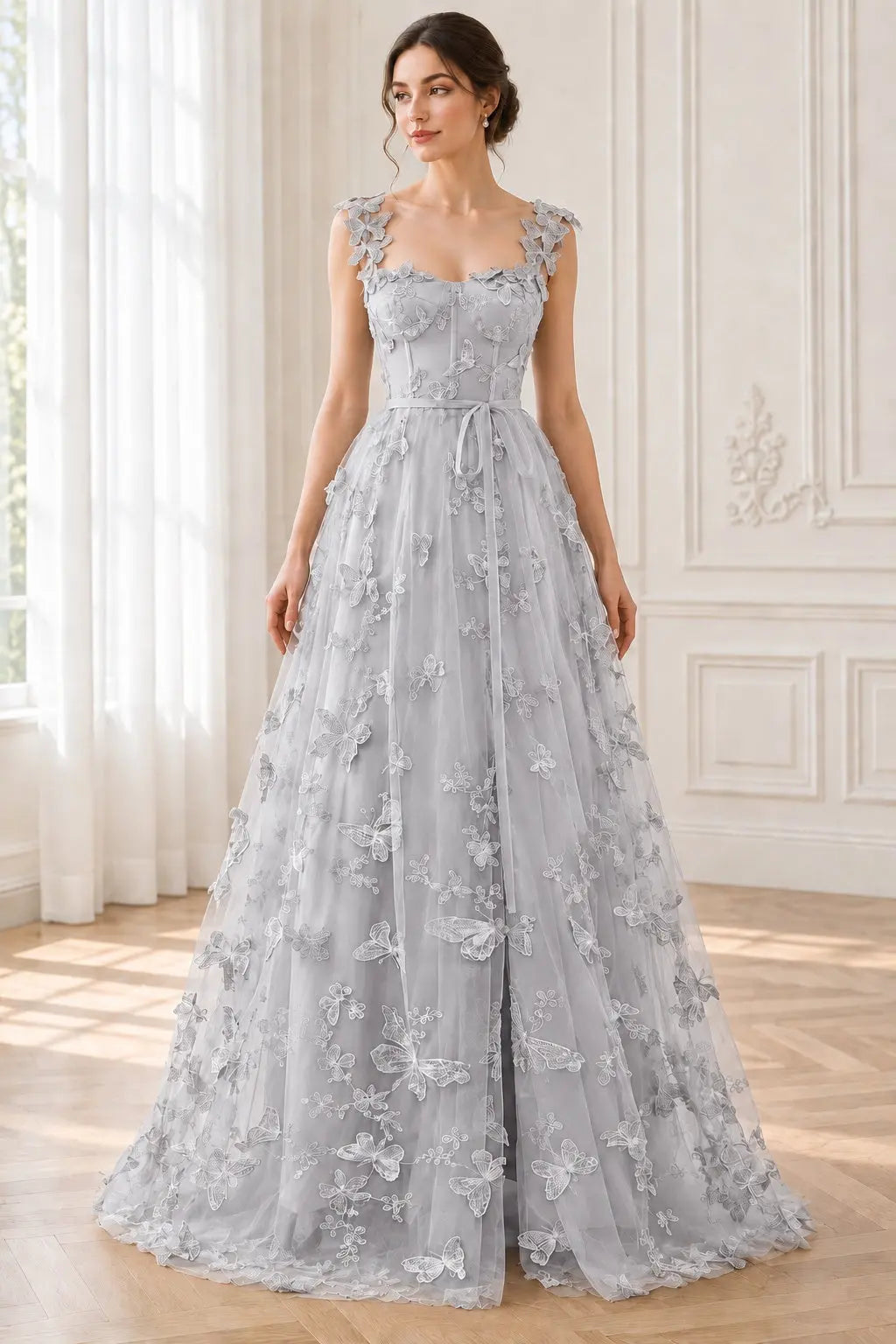 A-Line/Princess Sleeveless Halter Floor-Length Applique Lace Prom Dresses