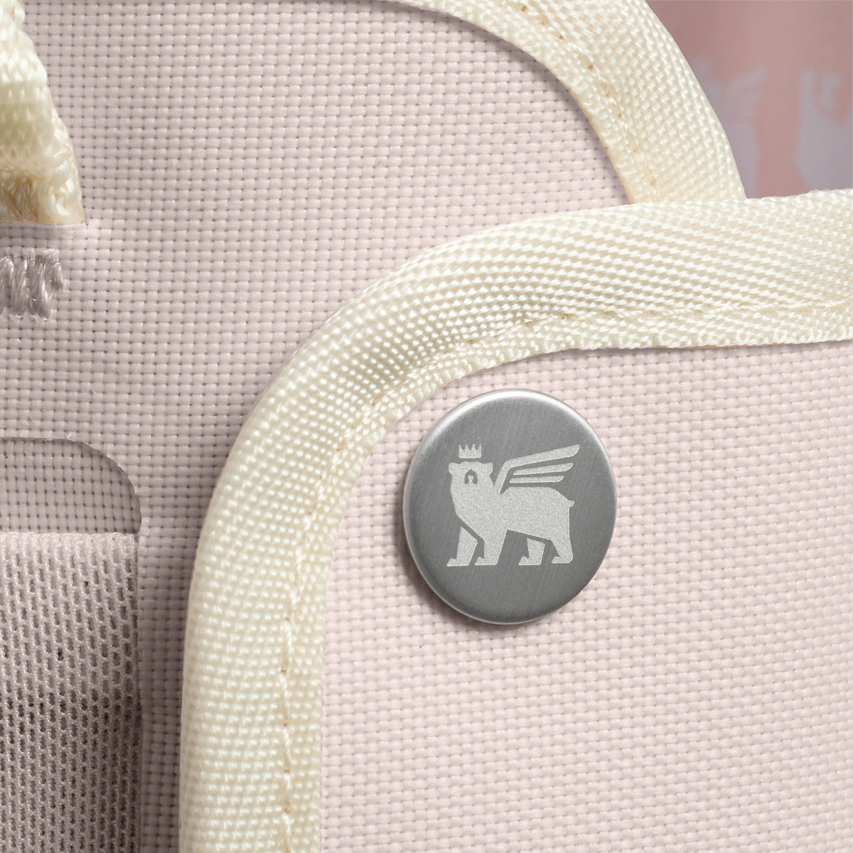 The All Day 30 OZ Quencher Carry-All D108Q