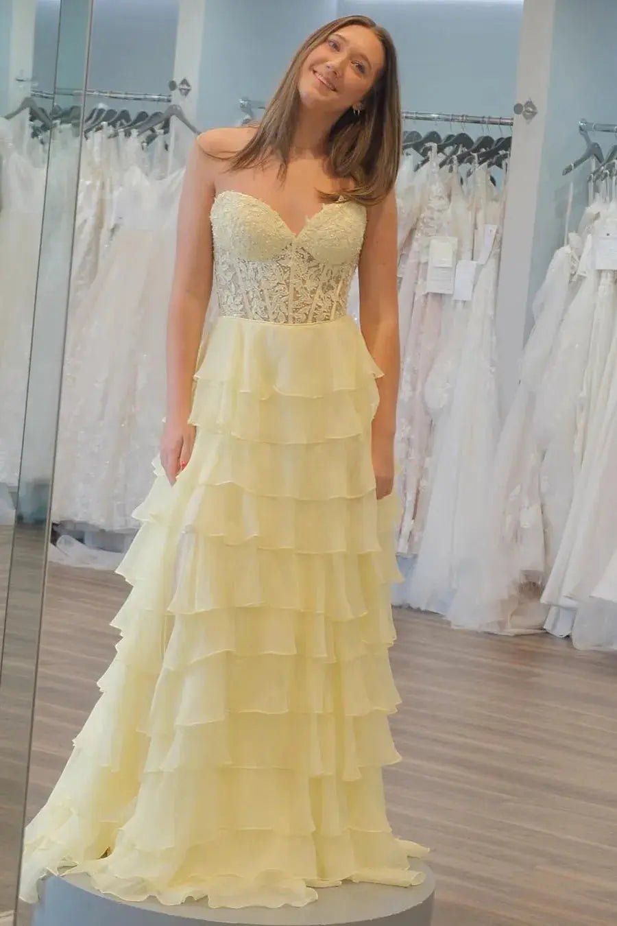 A-line/Princess Chiffon Fuchsia Sweetheart Tiered Ruffles Prom Dress with Slit Applique