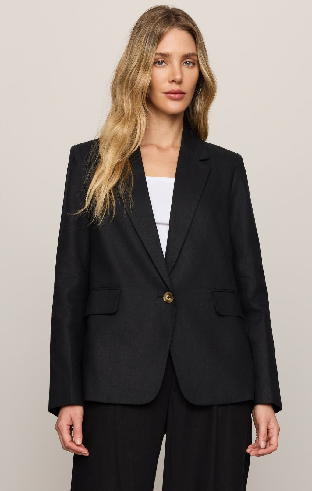 Evan Linen Blazer