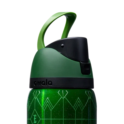 Owala Wicked 32oz FreeSip?Elphaba's Emerald Green Sparkles With Power