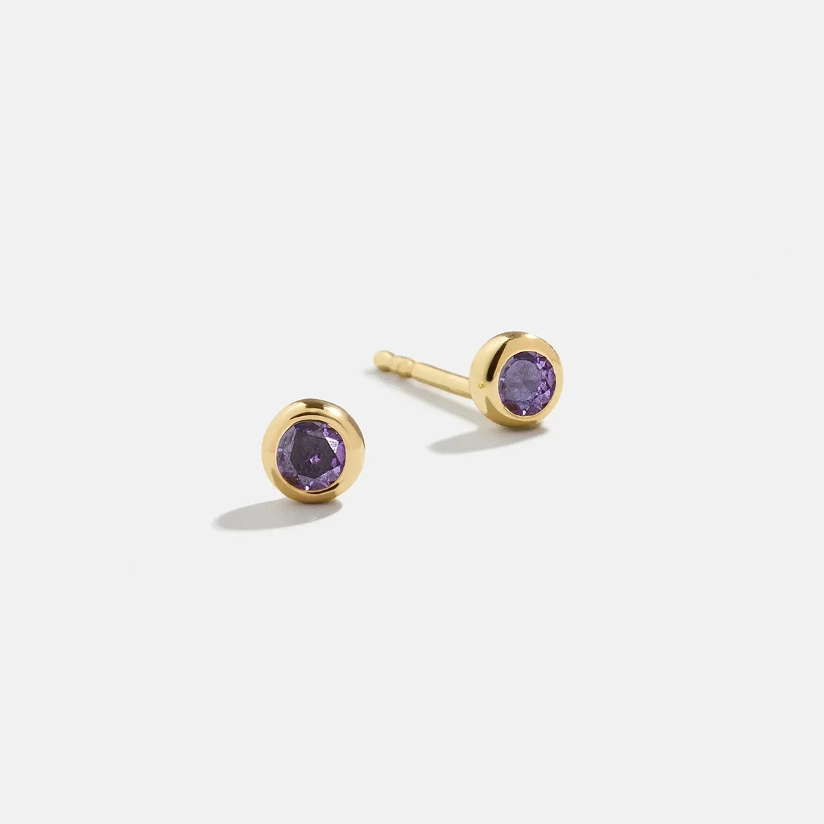 18K Gold Birthstone Stud Earrings - Light Amethyst