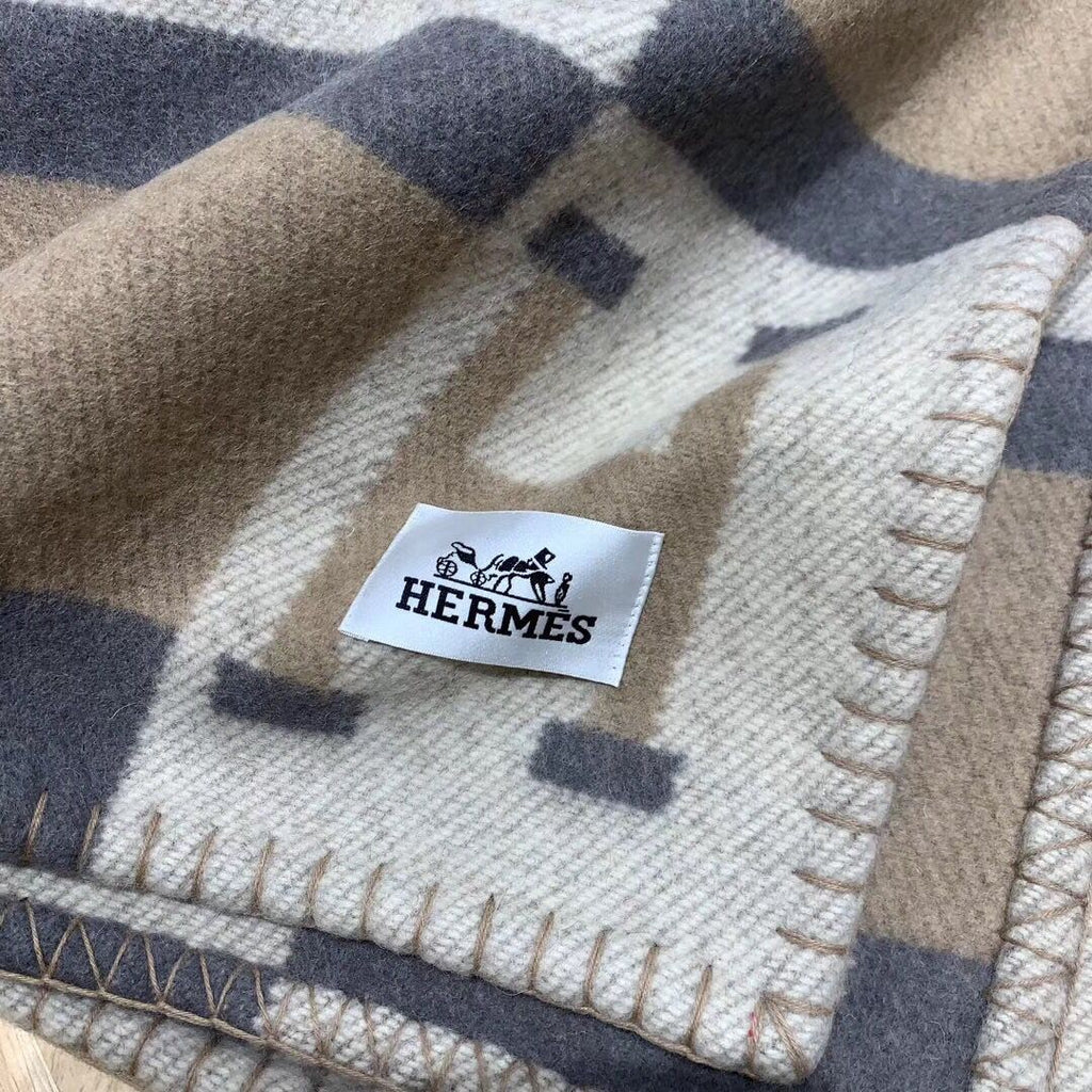 HM Avalon Throw Blanket Natural Wool Cashmere