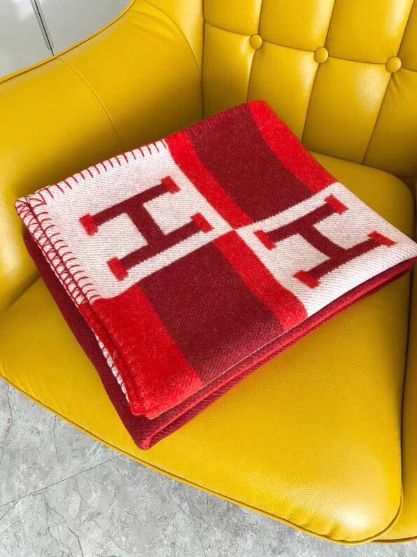 HM Avalon Throw Blanket Burgundy Wool Cashmere