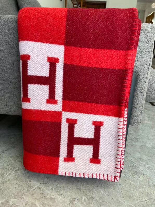 HM Avalon Throw Blanket Burgundy Wool Cashmere