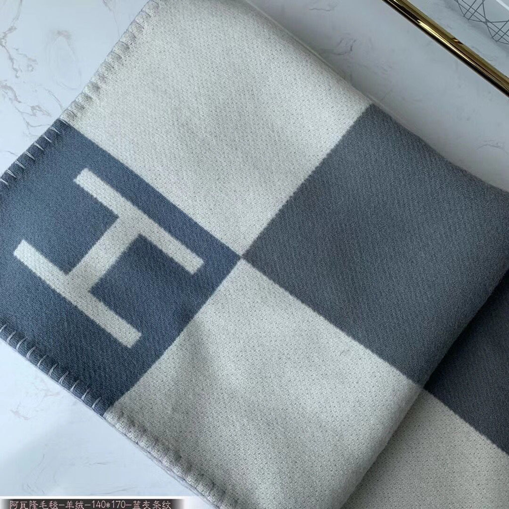 HM Avalon Throw Blanket Ecru Gris Wool Cashmere