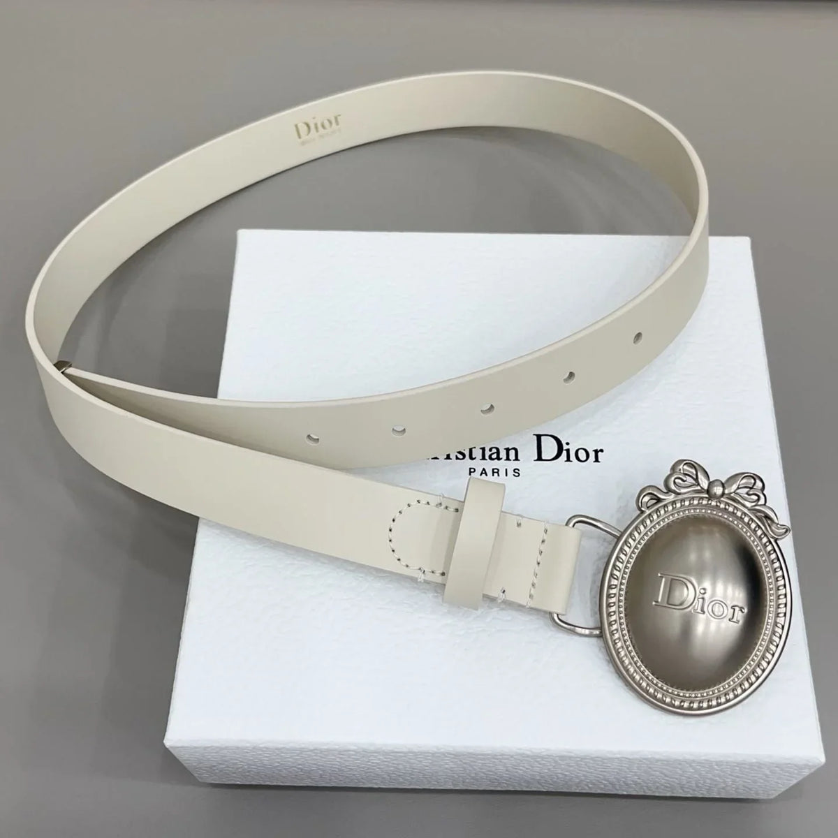 Dior Médaillon Belt 25mm Smooth Calfskin
