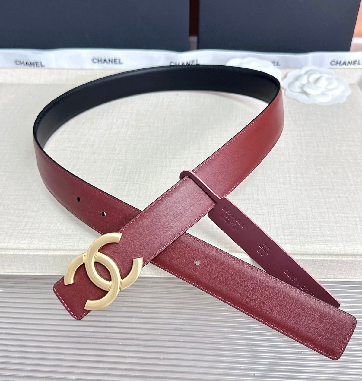 CC Reversible CC Buckle Belt Black Burgundy Cowhide 210300