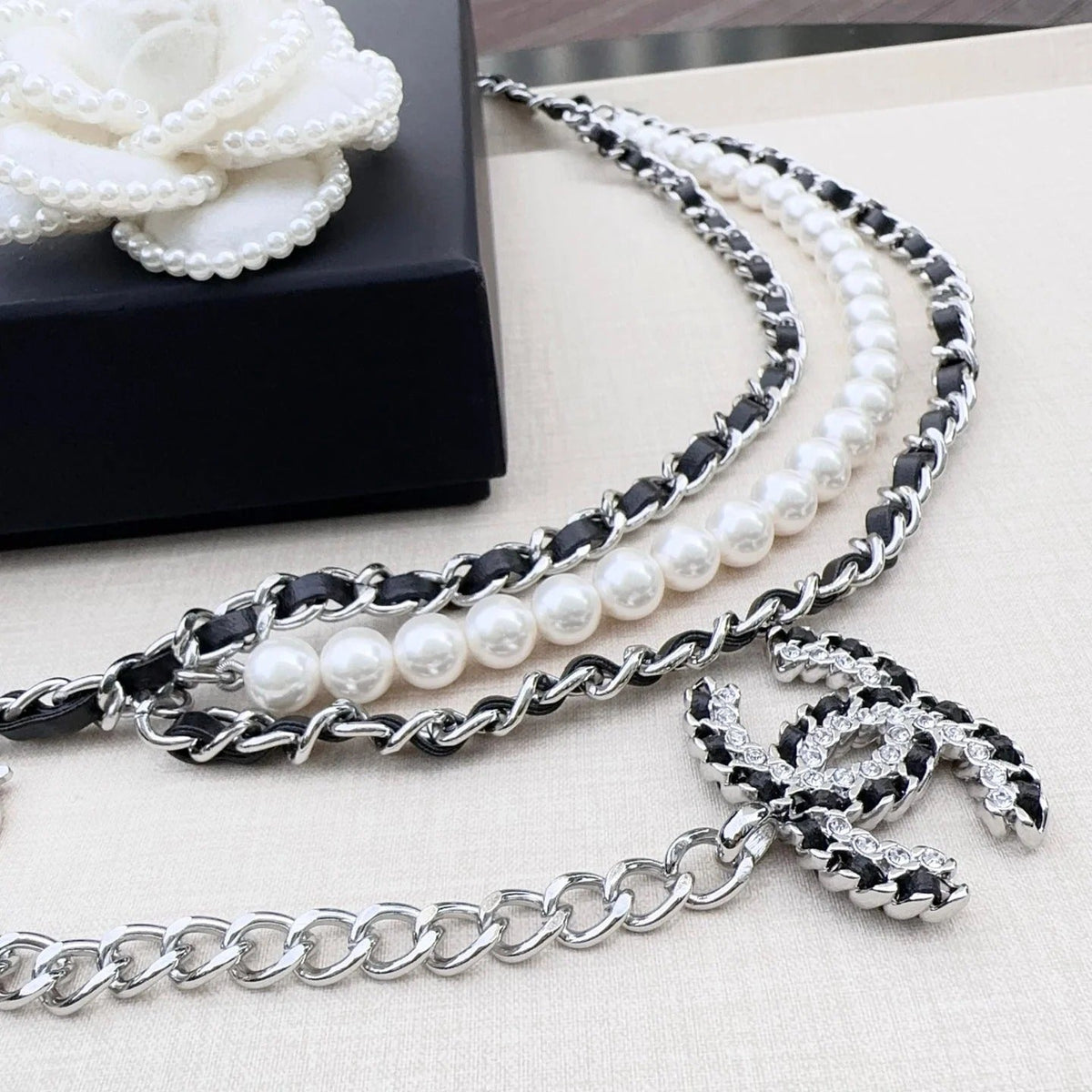 Chanel 2026 Pearl Waist Chain Belt 215177