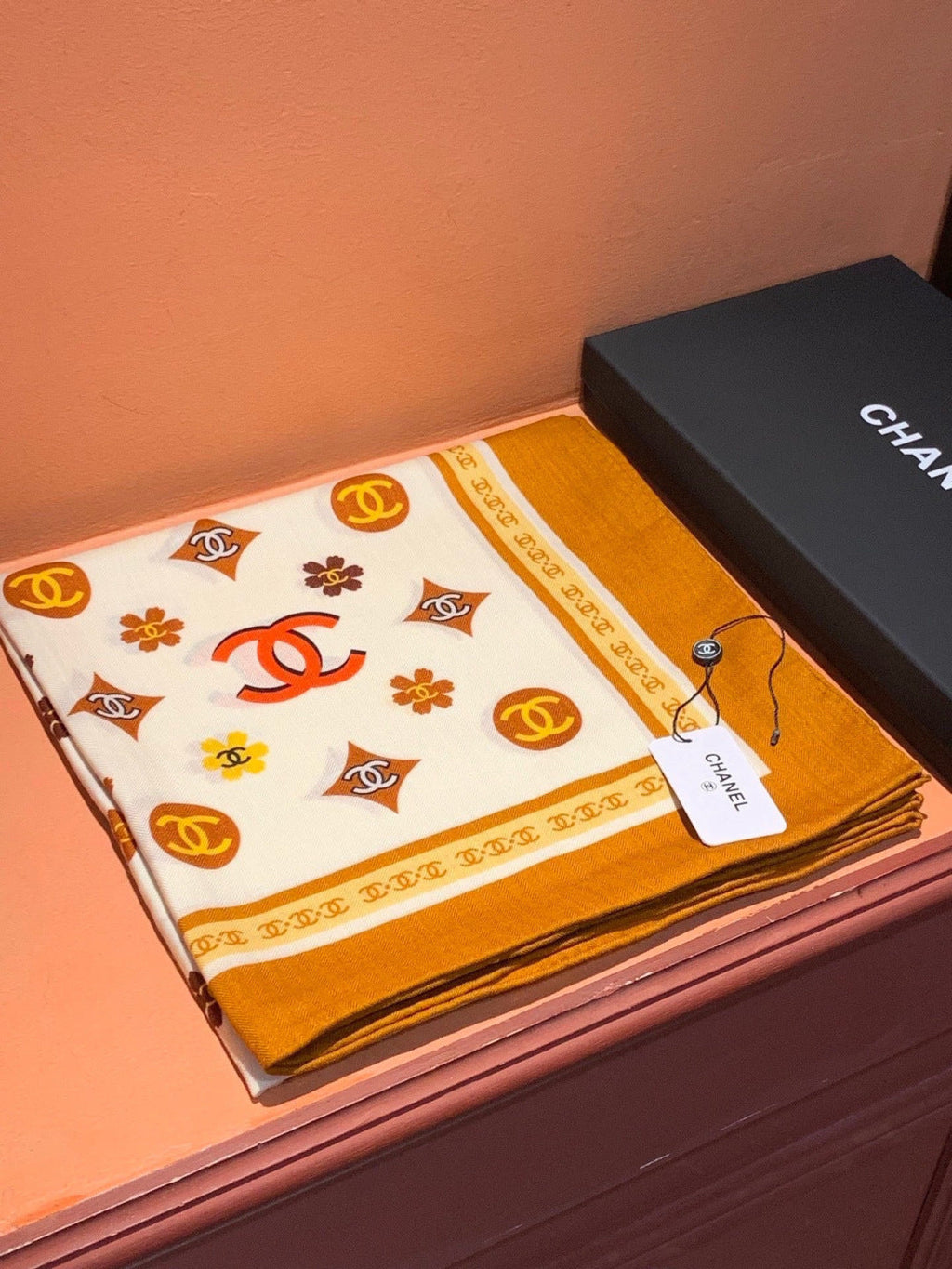 Chanel 26s Scarf 140 In Cashmere Silk 306121