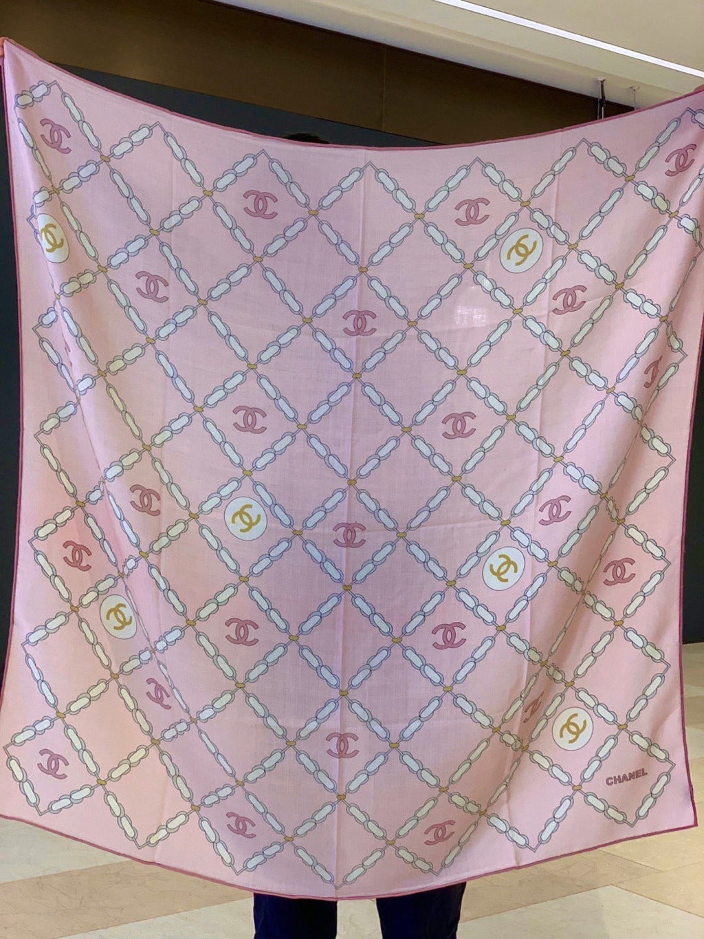 Chanel 26s Scarf 140 In Cashmere Silk 306125