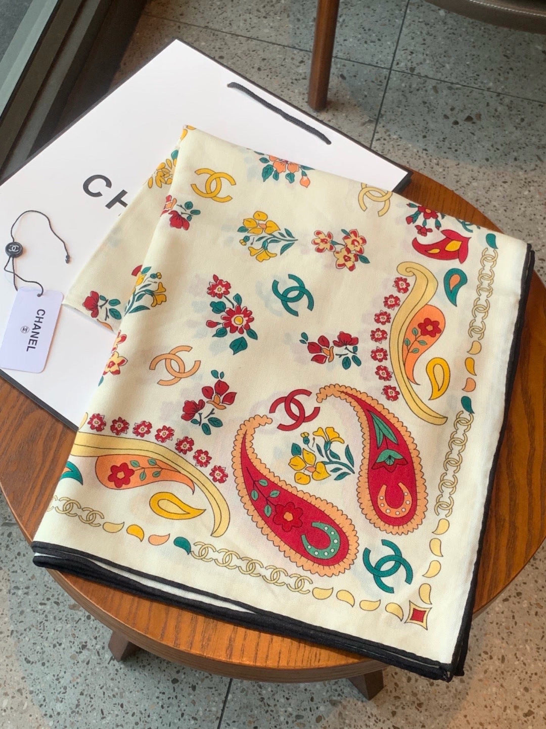 Chanel 26s Scarf 140 In Cashmere Silk 306130
