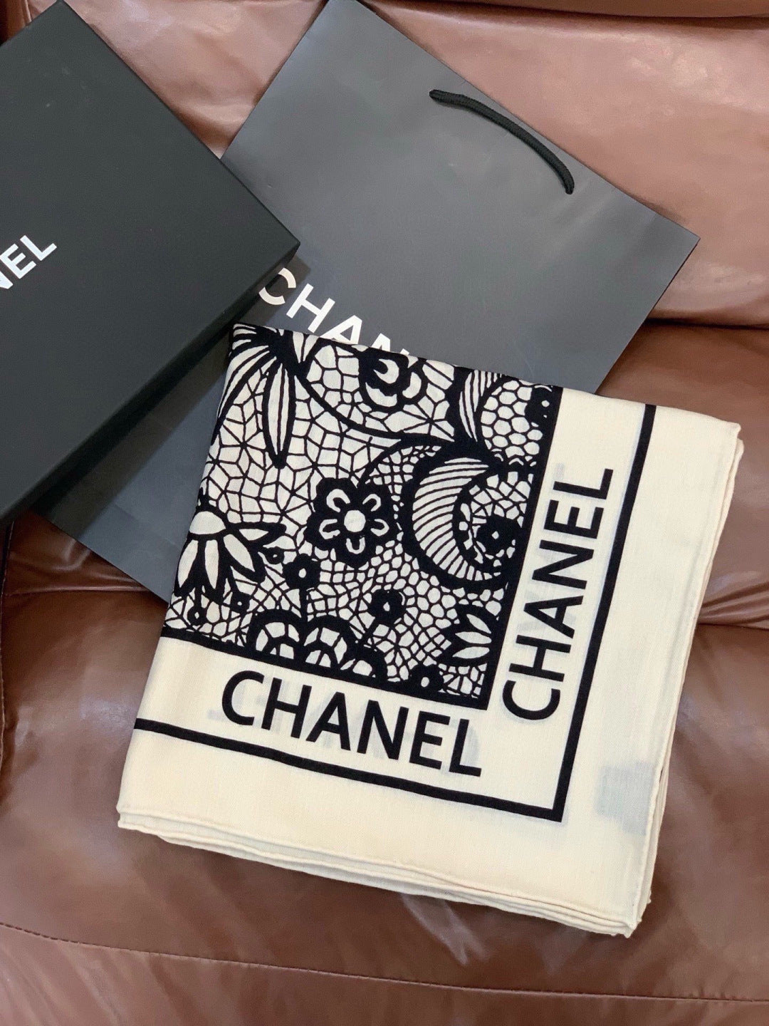 Chanel 26s Scarf 140 In Cashmere Silk 306134