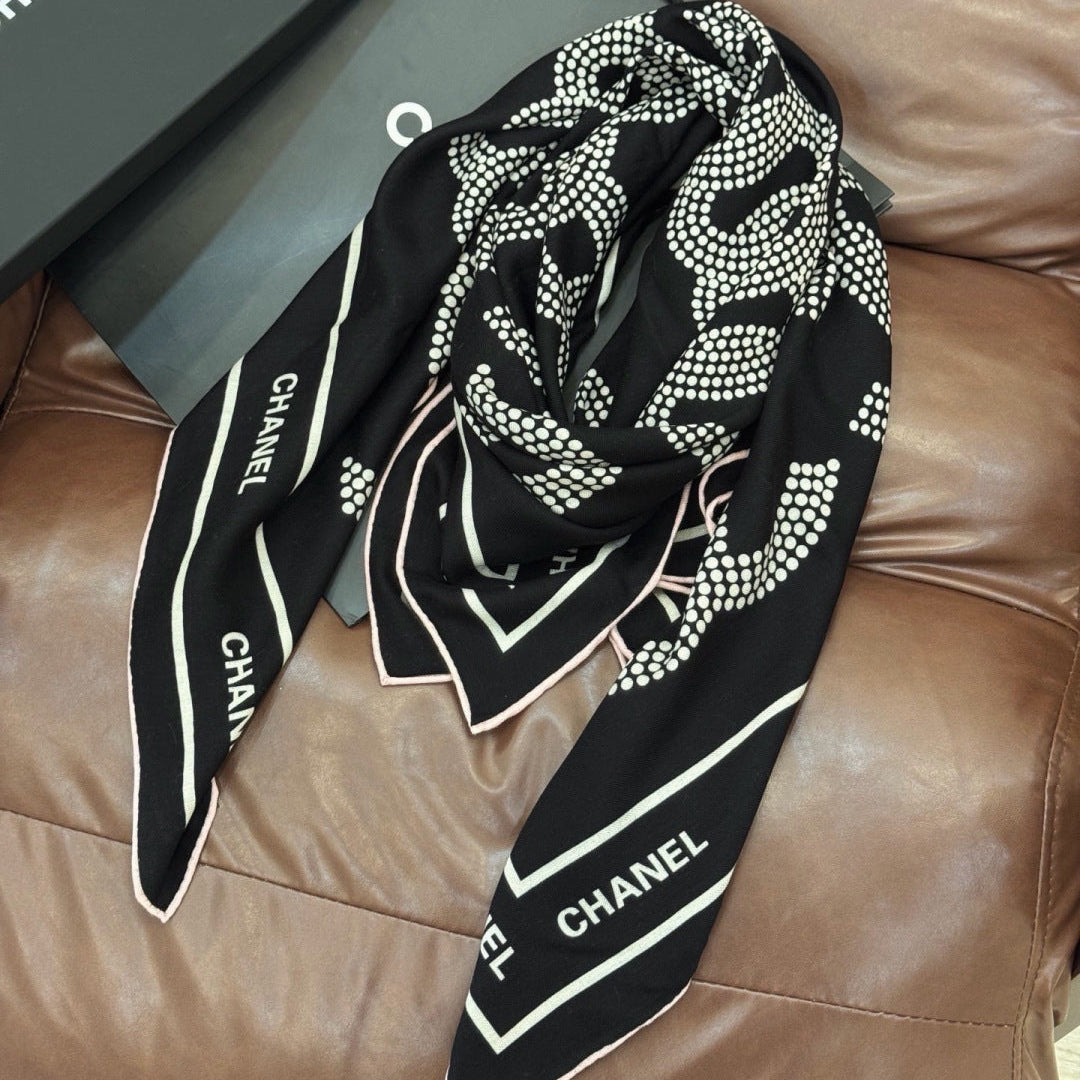 Chanel 26s Scarf 140 In Cashmere Silk 309308