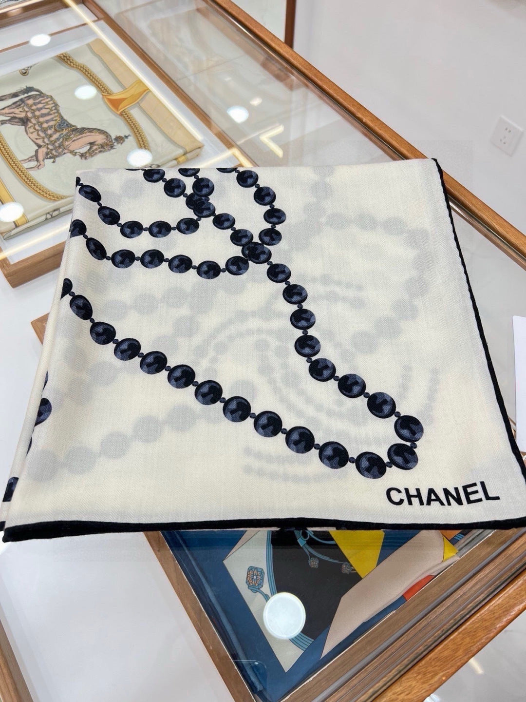 Chanel 26s Scarf 140 In Silk 311965