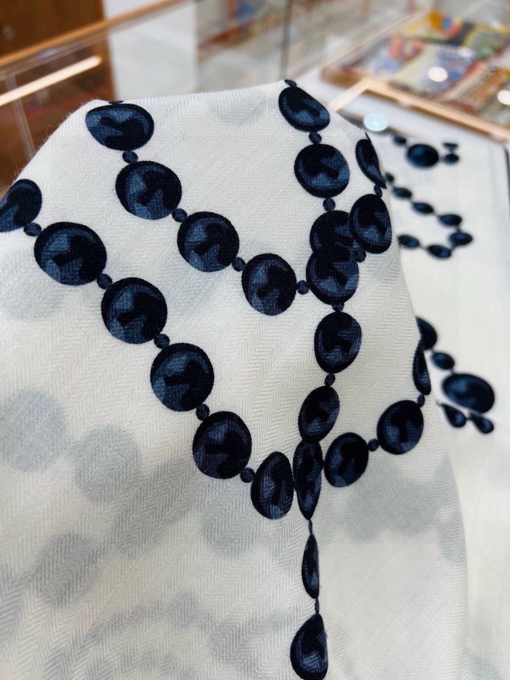 Chanel 26s Scarf 140 In Silk 311965