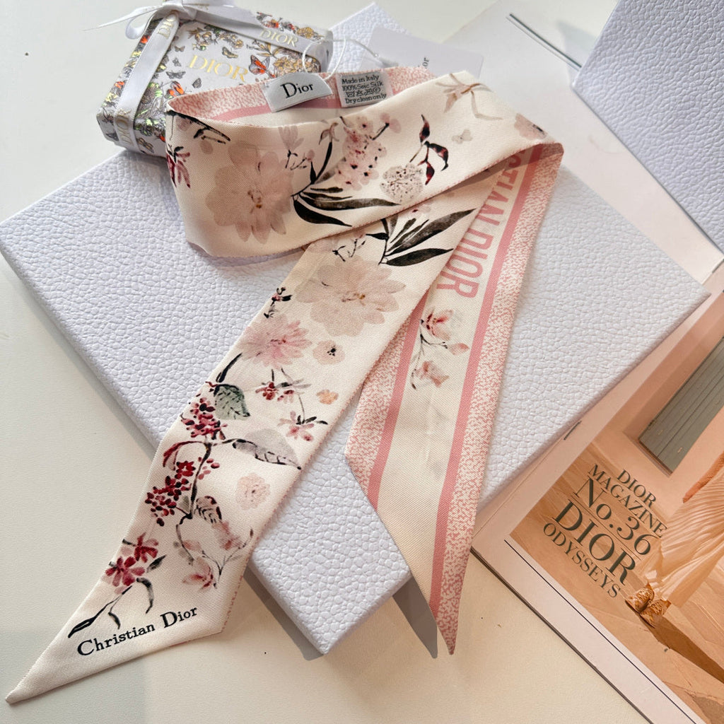 CD Twilly Mini Scarf 105 Pink Floral Pattern Silk Twill 147670