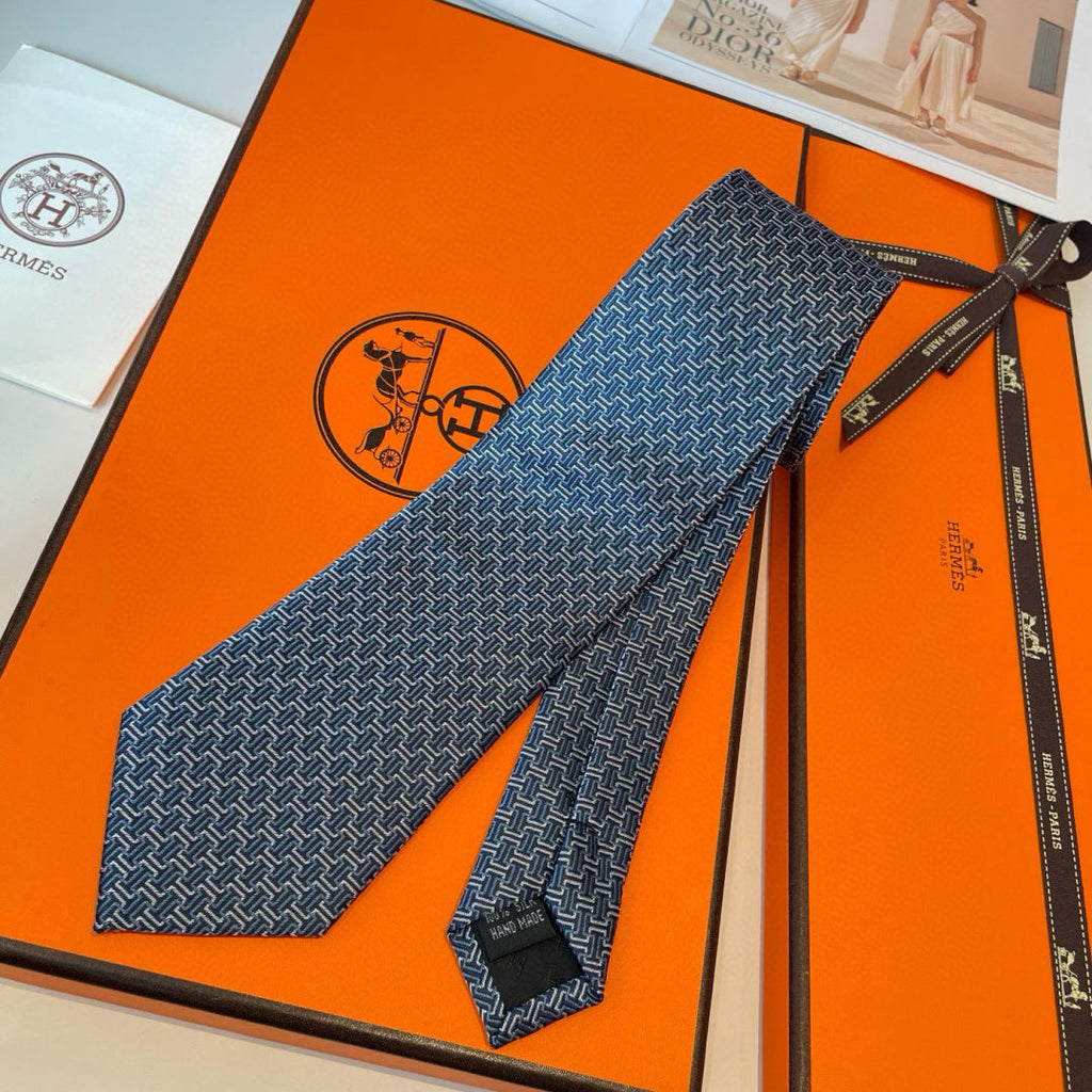 HM Maze Escape Tie Dark Blue Twill Silk 212120