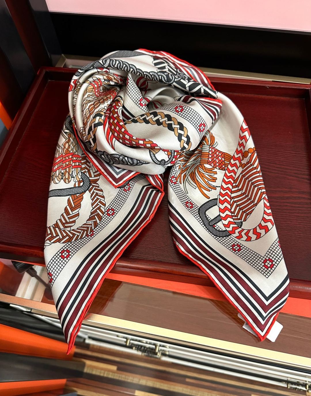 HM Scarf 90x90 Colorful Twill Silk 461777