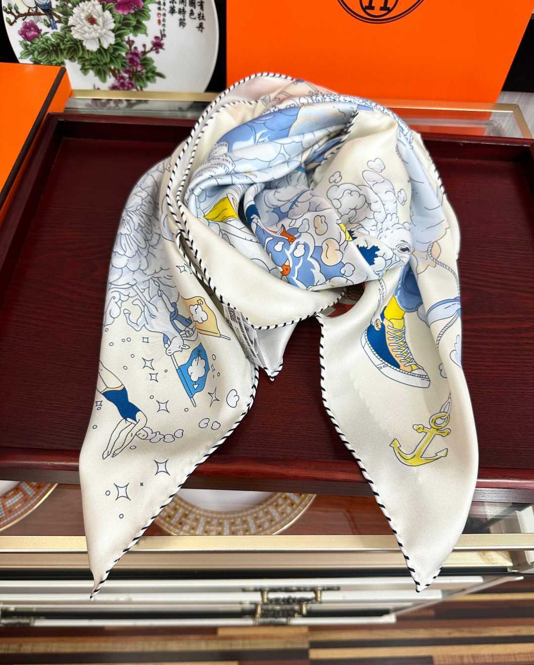 HM Scarf 90x90 Colorful Twill Silk 461766