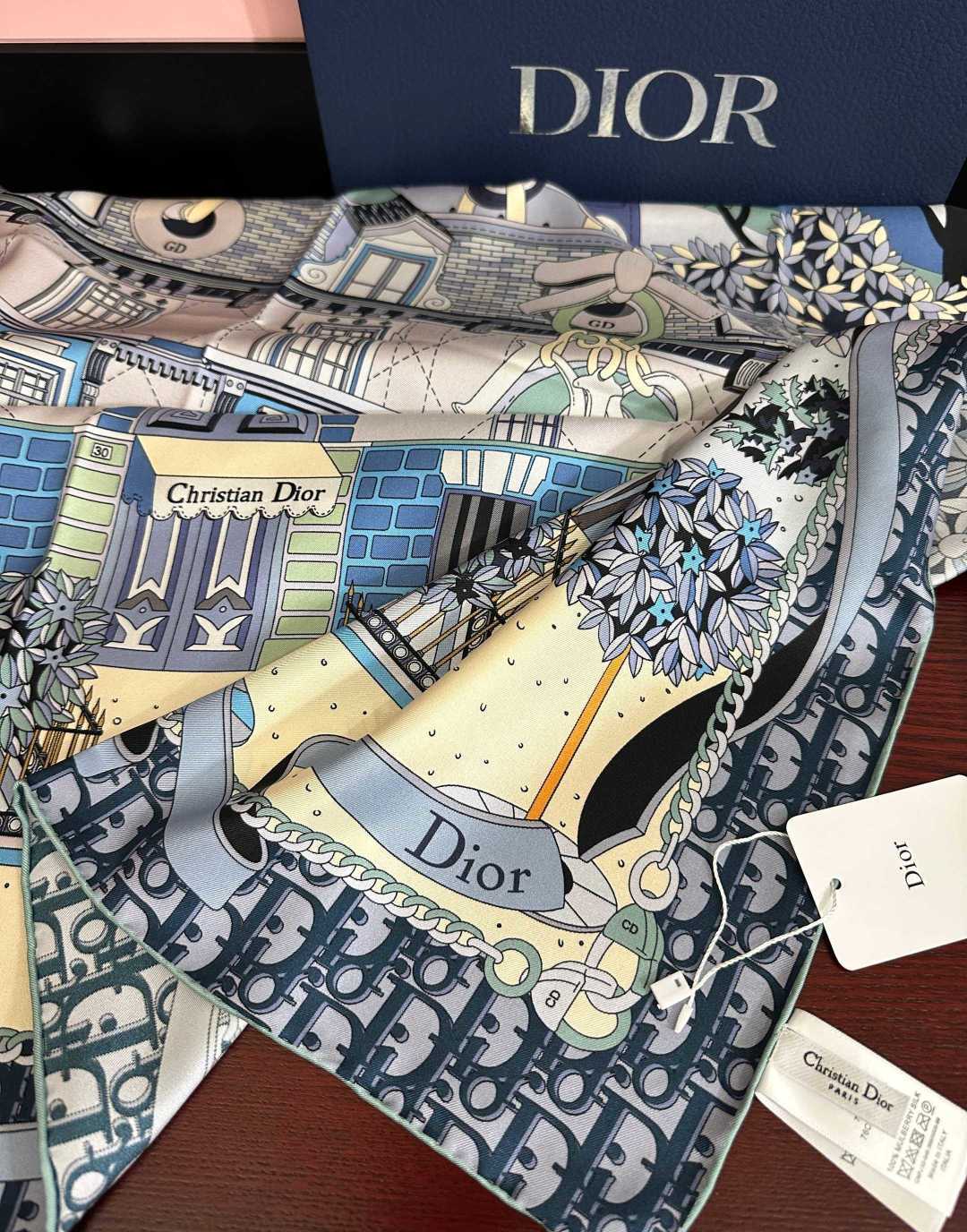 CD Scarf 90x90 Colorful Twill Silk 461767