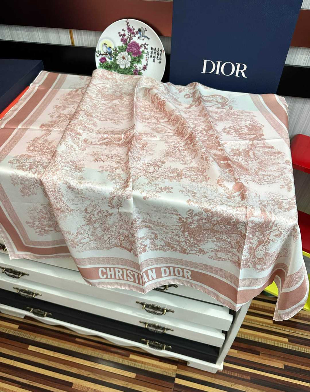 CD Scarf 90x90 Colorful Twill Silk 461763