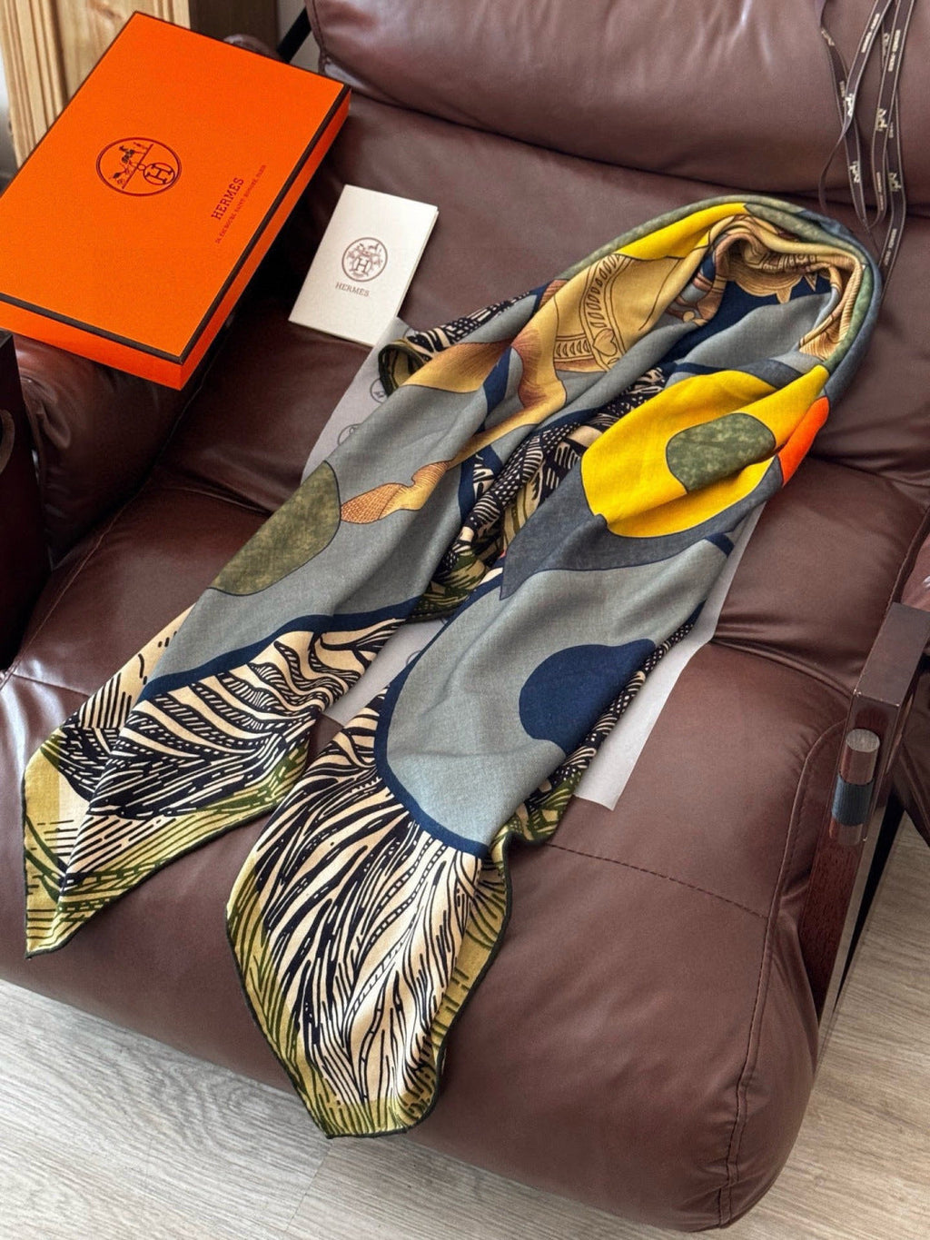 HM 26s Double-sided Scarf 140cm Bleu Jean Jaune Silk Cashmere 153141
