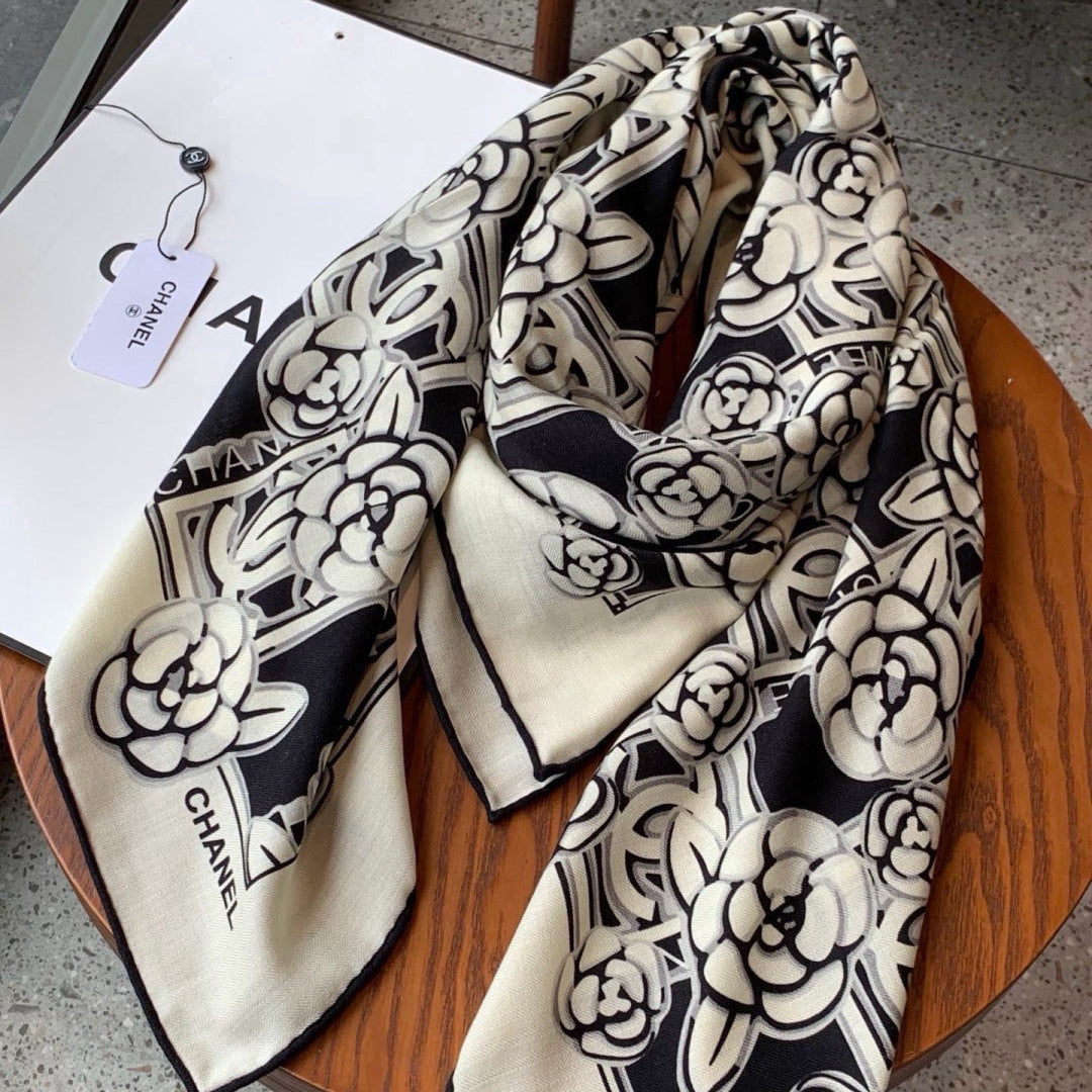 Chanel 26s Scarf 140 In Cashmere Silk 309373